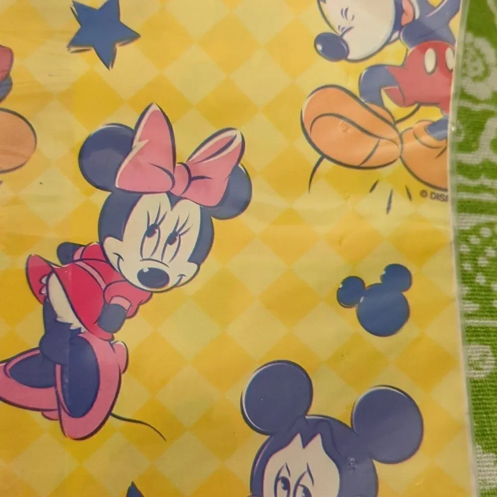 Disney‎ Minnie and Mickey mouse vintage wrapping paper 🆕